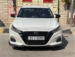 نیسان ئەلتیما